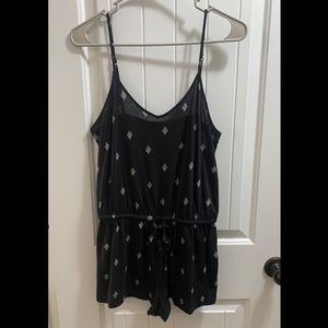 Aeropostale Black Patterned Romper